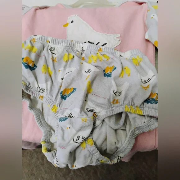 Mini Boden Bird & Chicks Dress 🐦🕊️ - Picture 8 of 10